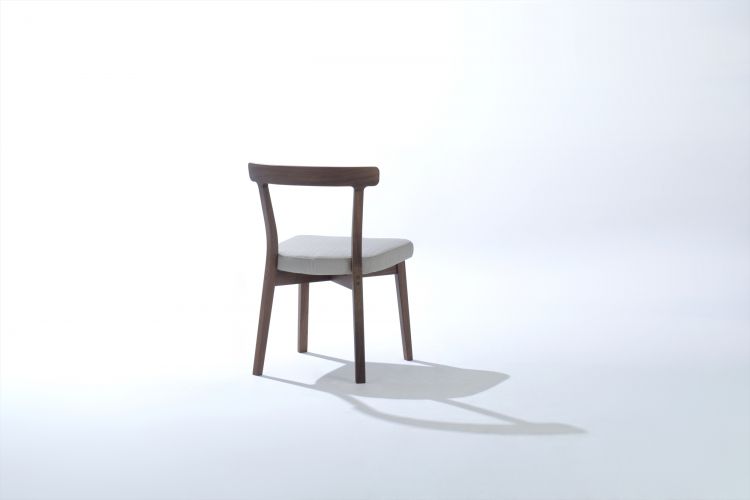 SELMA / Walnut Natural Back SELMA / Walnut Natural Back